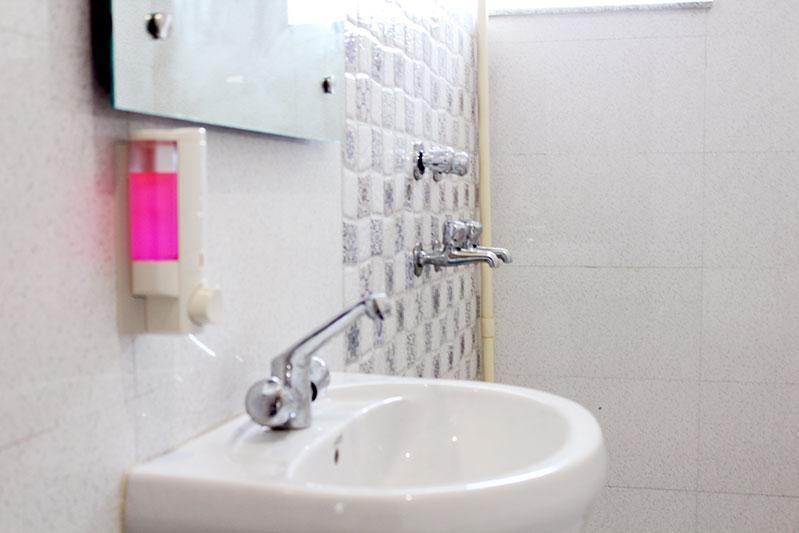 Grace Hotel Karnāl Dış mekan fotoğraf